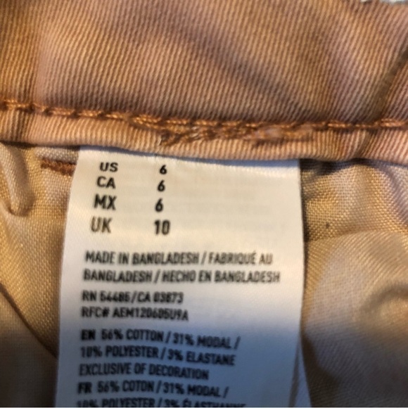 American Eagle Light Pink AEO Twill X Midi Shorts Size 6 - Picture 6 of 9